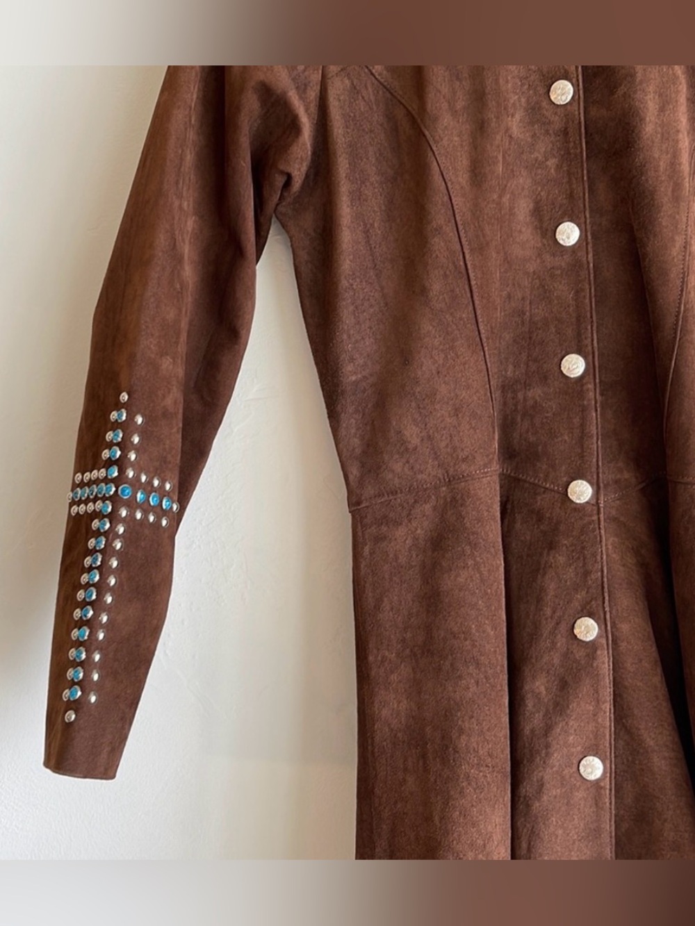 Stunning Exquisite Vintage Brown Suede Leather Jacket with Studded Details 🌟 - Picture 7 of 12
